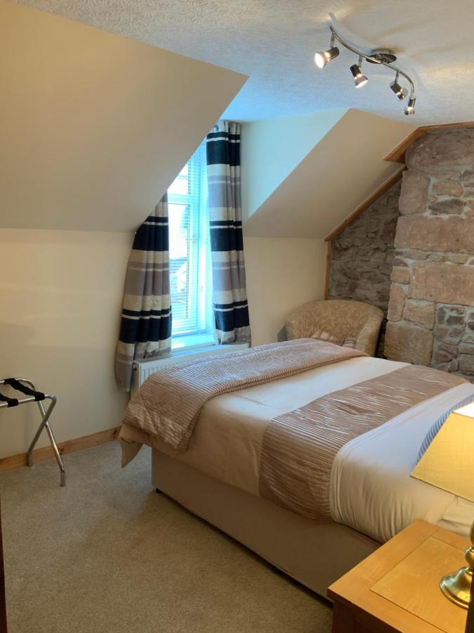 No 10 The Cottage Inverness Eksteriør billede
