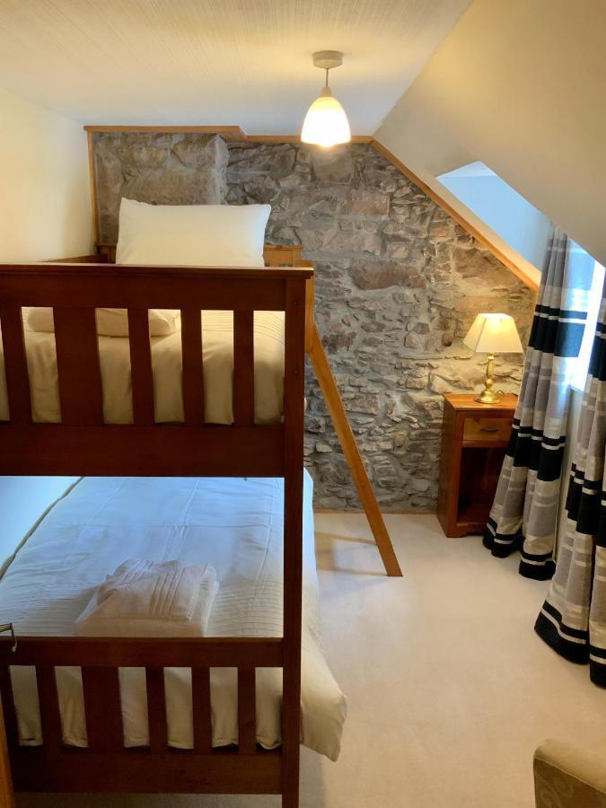 No 10 The Cottage Inverness Eksteriør billede